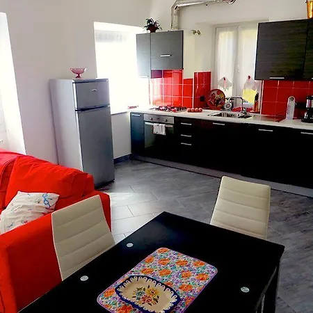 Allegra Apartment *